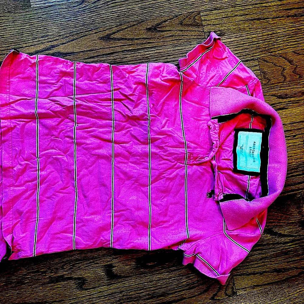 Medium Abercrombie women stripe pink polo